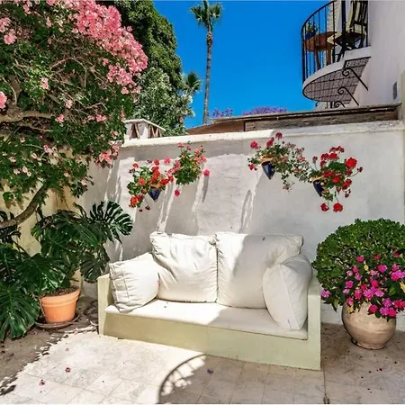 Charming Townhouse In The Heart Of The Golden Mile * מארבלה